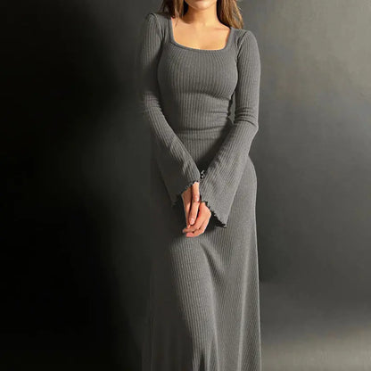 Women's Long-Sleeved Knitted Dress